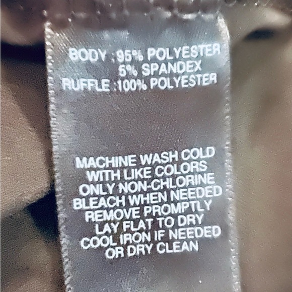 WHBM - Mixed Print Tie Back Halter Top - Size Medium - Picture 9 of 10